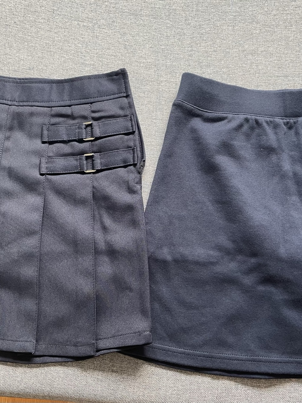 Girls Navy Skorts bundle - Size 8 (NWT)